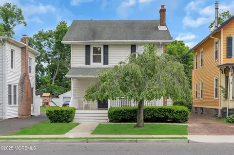 195 Main St, Matawan, NJ 07747