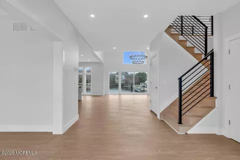 Entry Way - 1201 Beach Blvd, Forked River, NJ 08731 photo 3 of 12