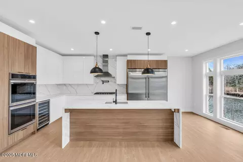 Kitchen - 1201 Beach Blvd, Forked River, NJ 08731 photo 9 of 9