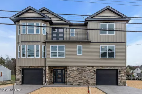Exterior - 1201 Beach Blvd, Forked River, NJ 08731 photo 2 of 14