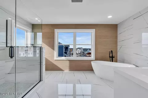 Bath - 1201 Beach Blvd, Forked River, NJ 08731 photo 1 of 11
