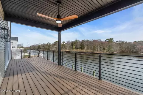 Exterior - 1201 Beach Blvd, Forked River, NJ 08731 photo 8 of 14