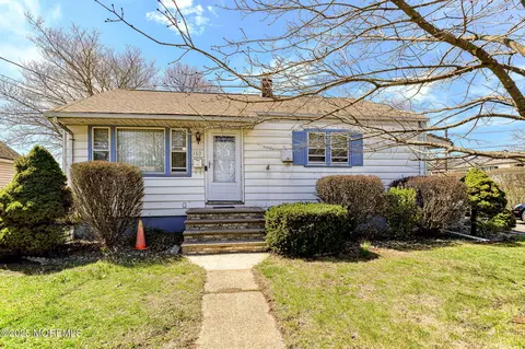 160 Dayton Ave, Somerset, NJ 08873