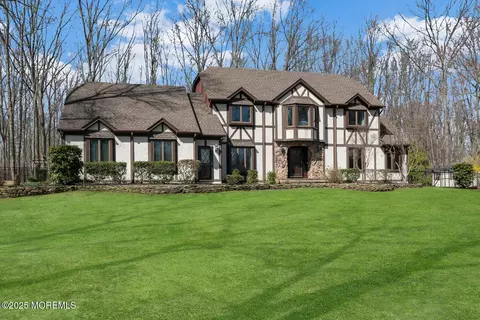 269 Portland Rd, Middletown, NJ 07748