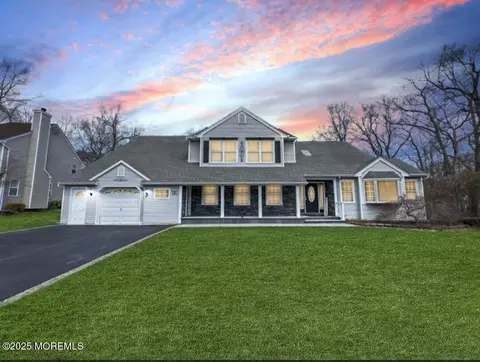 35 Teakwood Dr, Jackson, NJ 08527