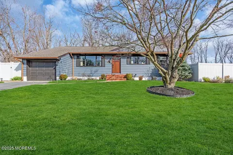 9 Ash Dr, Neptune City, NJ 07753
