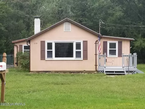 1139 Maxim Southard Rd, Howell, NJ 07731
