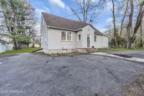 1550 Englishtown Rd, Old Bridge, NJ 08857