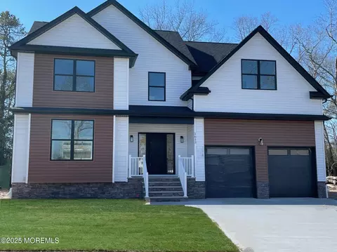 1613 Evans Rd, Forked River, NJ 08731