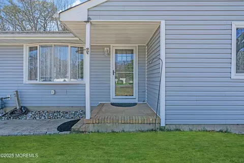 383 Constitution Dr, Forked River, NJ 08731 photo 10