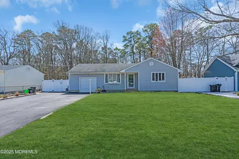 383 Constitution Dr, Forked River, NJ 08731 photo 6