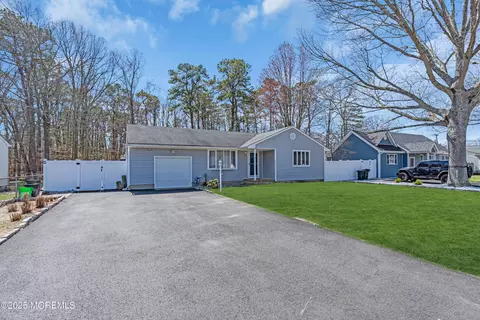 383 Constitution Dr, Forked River, NJ 08731 photo 8