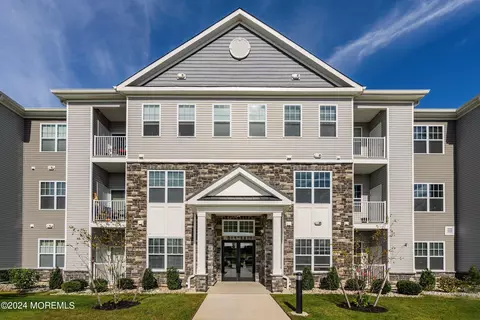 750 Lighthouse Dr #2211, Barnegat, NJ 08005