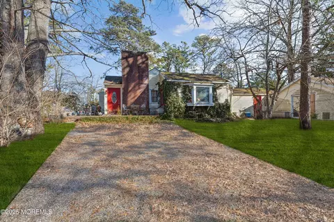 48 Bay Pkwy, Waretown, NJ 08758