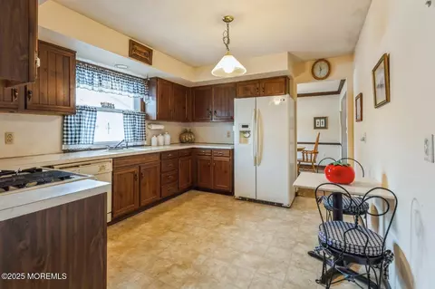 Kitchen - 305 Springfield Ave, Pine Beach, NJ 08741 photo 1 of 3