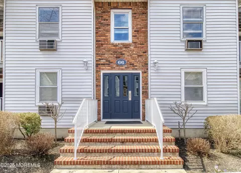 66 Whitefield Ave #124, Ocean Grove, NJ 07756