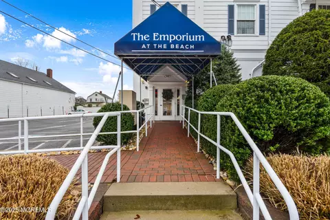 622 Trenton Ave #311, Point Pleasant Beach, NJ 08742