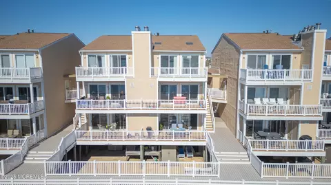 401 Bay Shore Dr #9A, Barnegat, NJ 08005