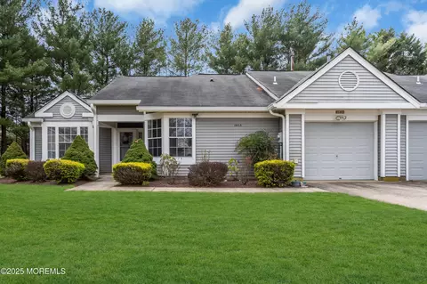 1183 Thornbury Ln # A, Manchester, NJ 08759