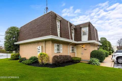 321-323 Shore Dr #3, Highlands, NJ 07732