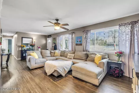 5 Castle Ave, Jackson, NJ 08527 photo 15