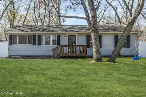 5 Castle Ave, Jackson, NJ 08527 photo 5