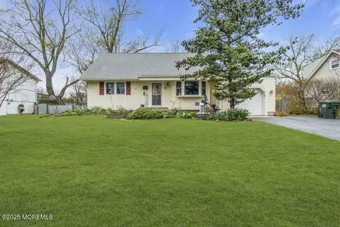 6 Lawrence St, Jackson, NJ 08527 photo 6