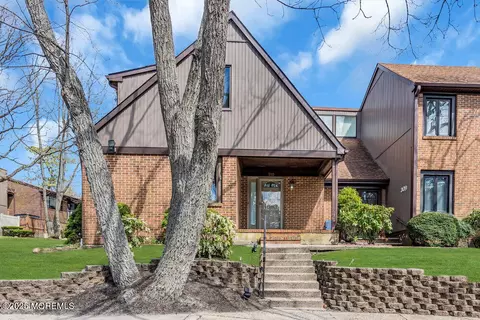 310 Cutty Ct, Toms River, NJ 08753