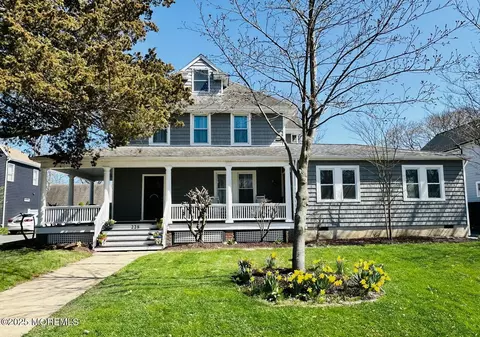 228 Broad St, Manasquan, NJ 08736