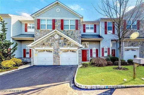 21 Capica Ct, South Amboy, NJ 08879