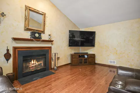 11 Ash Rd, Jackson, NJ 08527 photo 12