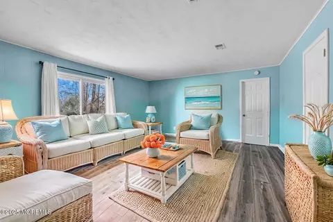 Other - 4 Koosman Dr, Middletown, NJ 07748 photo 2 of 4