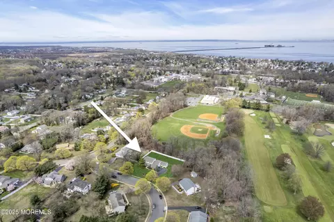 View/Area - 4 Koosman Dr, Middletown, NJ 07748 photo 2 of 5