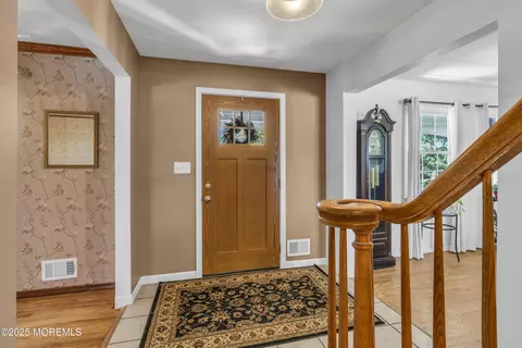 Entry Way - 4 Koosman Dr, Middletown, NJ 07748 photo 1 of 3