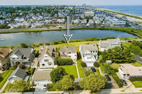 40 End Ave, Avon By The Sea, NJ 07717