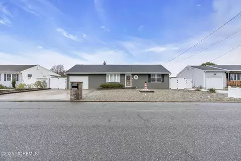 809 Leeward Dr, Forked River, NJ 08731 photo 6