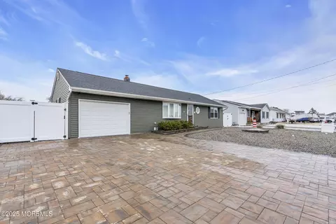 809 Leeward Dr, Forked River, NJ 08731 photo 7