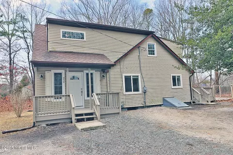 950 Bay Ave, Toms River, NJ 08753