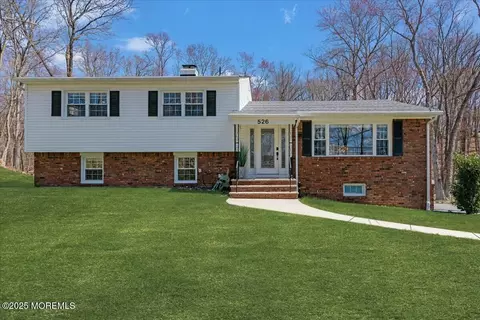 526 Indian Rd, Wayne, NJ 07470