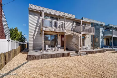 21 Brown Ave #1, Lavallette, NJ 08735