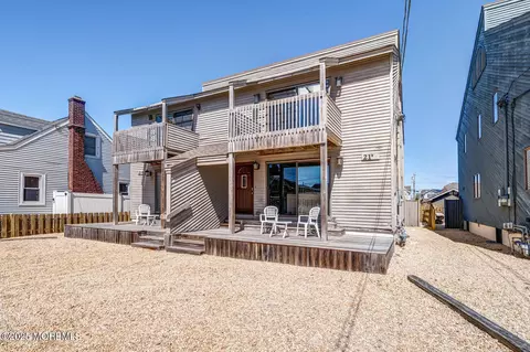 21 Brown Ave #2, Lavallette, NJ 08735