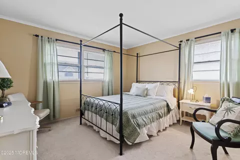 Bedroom - 107 Arrowhead Park Dr, Brick, NJ 08724 photo 2 of 3