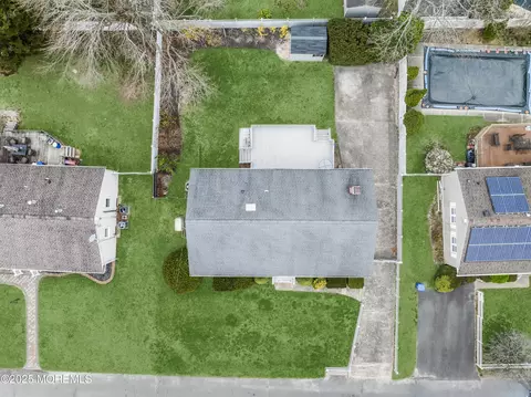 View/Area - 107 Arrowhead Park Dr, Brick, NJ 08724 photo 1 of 4