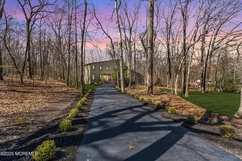9 Merkin Dr, Millstone, NJ 08535