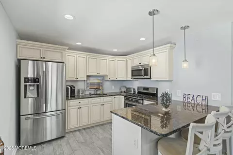 404 Bay Blvd #6, Seaside Heights, NJ 08751