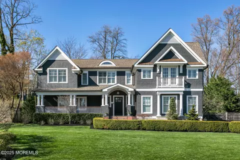 60 Rustic Ter, Little Silver, NJ 07739