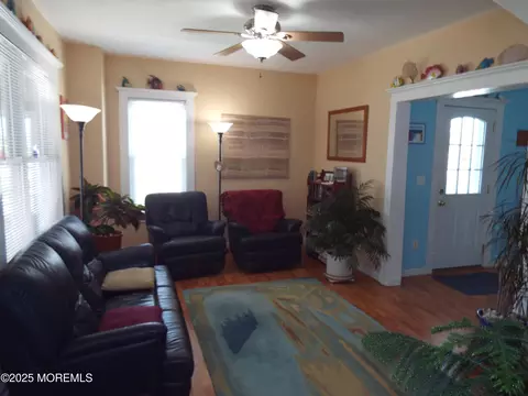 518 13th Ave, Belmar, NJ 07719 photo 3