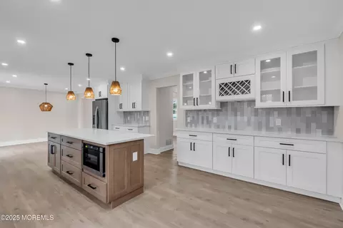720 Doris Ter, Neptune City, NJ 07753
