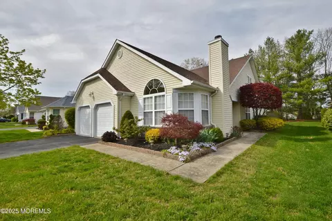 3519 Vicari Ave, Toms River, NJ 08755