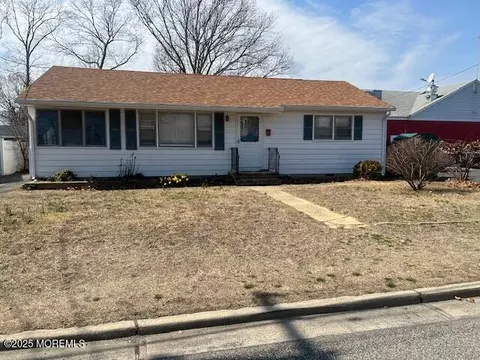 1307 River Ave, Point Pleasant, NJ 08742